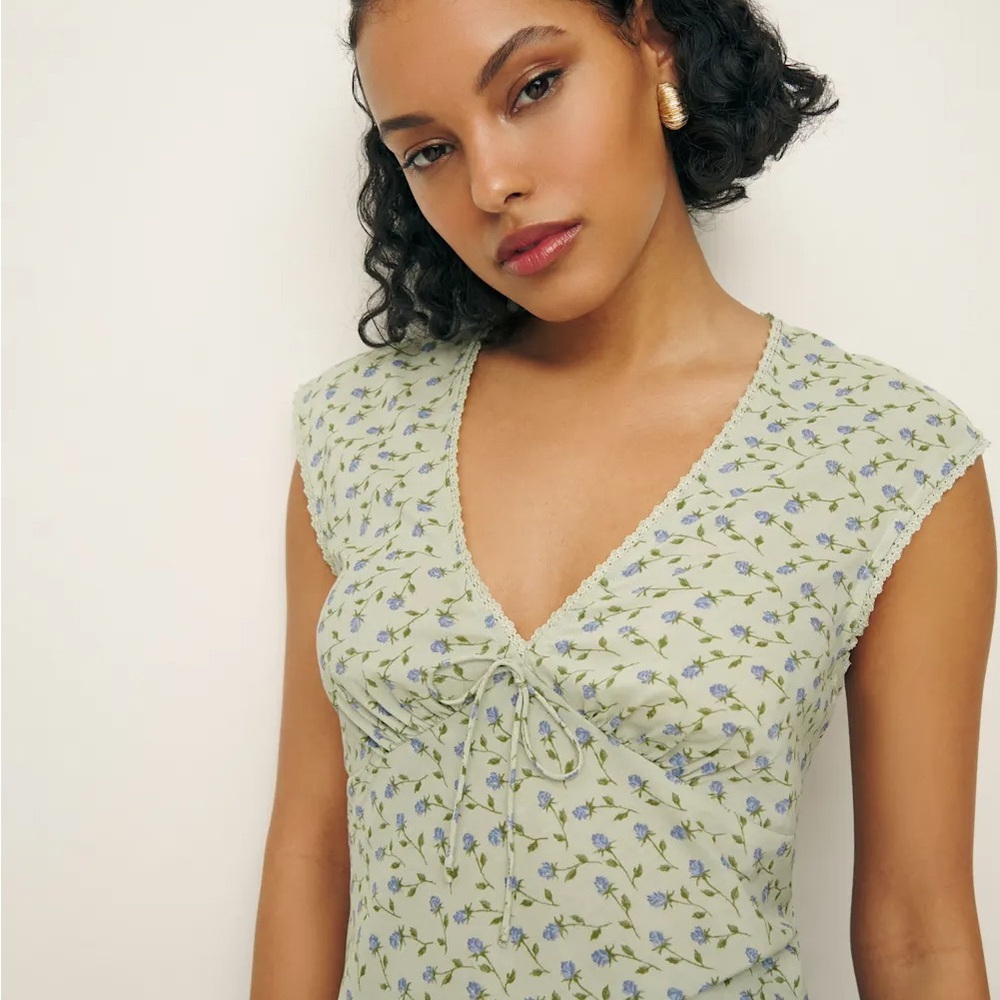 Reformation Cherry Top in Cordelia